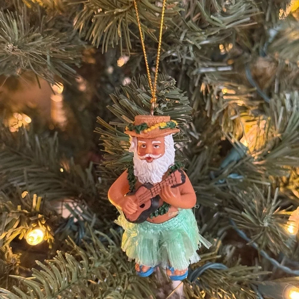 Hawaiian Santa Claus Ornament with Ukulele